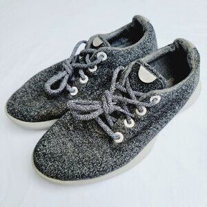 Allbirds Women's Natural Grey (Light Grey Sole) Wool Runners - size 9